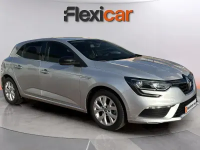Usado Renault Mégane LIMITED 140 CV (102 kW) 2020 Gris Berlina