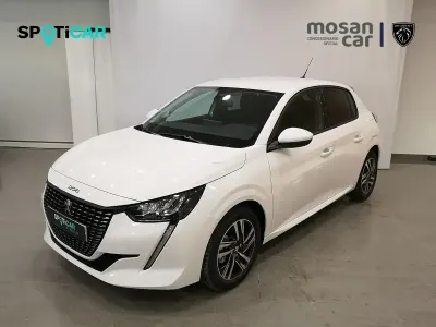 Usado Peugeot 208 Allure 100 CV (73 kW) 2022 Blanco nacarado Utilitario