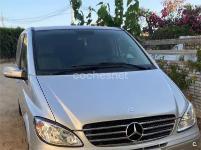 Usado Mercedes Viano 150 CV (110 kW) 2006 Gris / plata Monovolumen