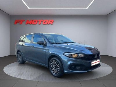 Usado Fiat Tipo 130 CV (95 kW) 2022 Azul Familiar