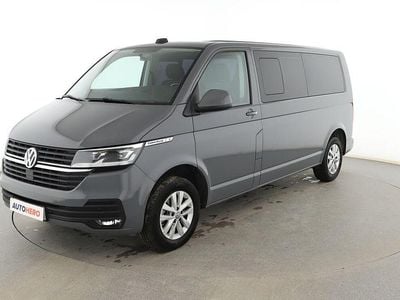 Gris Usado 2021 VW Caravelle Trendline Monovolumen | 35.699 € (Un poco caro)