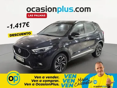 Usado MG ZS Luxury 111 CV (81 kW) 2022 Negro SUV