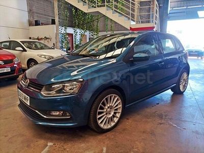 Usado VW Polo Advance 90 CV (66 kW) 2016 Azul Berlina