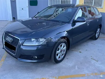 Käytetty Audi A3 Ambiente 105 HP (77 kW) 2009 Harmaa Viistoperä