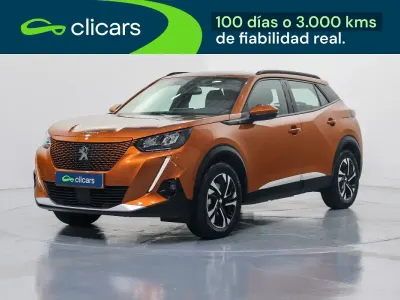 Usado Peugeot e-2008 Allure 100 kW (136 CV) 2020 Naranja SUV