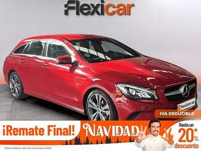 Rojo Usado 2017 Mercedes CLA220 Shooting Brake Familiar | 22.890 € (Precio justo)