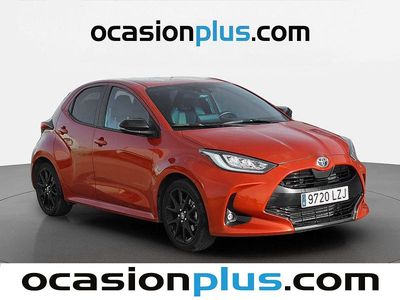 Usado Toyota Yaris Plus 116 CV (85 kW) 2022 Naranja Utilitario