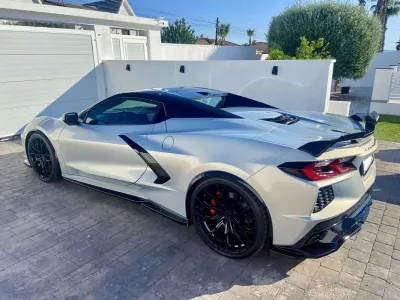 Usado Chevrolet Corvette 2021 Plateado Descapotable