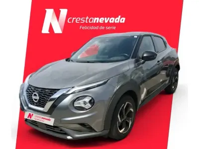 Usado Nissan Juke N-Connecta 114 CV (83 kW) 2024 Gris / plata SUV