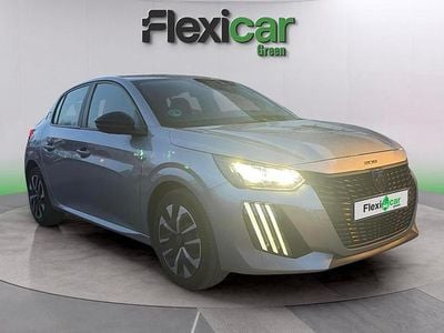 Usado Peugeot 208 Allure 102 CV (75 kW) 2024 Blanco Utilitario