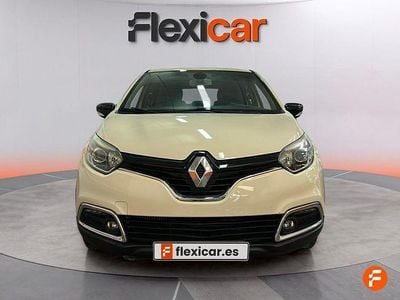 Usado Renault Captur Intens 90 HP (66 kW) 2016 Bege SUV