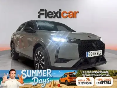 Usado DS Automobiles DS3 Crossback Performance 130 CV (95 kW) 2023 Gris SUV