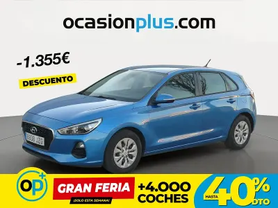 Usado Hyundai i30 120 CV (88 kW) 2017 Azul