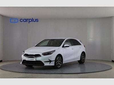 Usado Kia Ceed 101 CV (74 kW) 2024 Blanco Utilitario