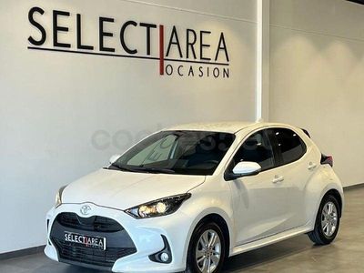 Usado Toyota Yaris 125 CV (91 kW) 2022 Blanco Utilitario