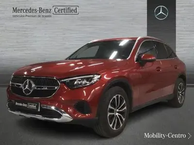 Usado Mercedes GLC220 197 CV (144 kW) 2023 Hyacinth red  metallic paint SUV