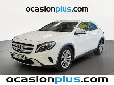Usado Mercedes GLA200 Urban 136 CV (100 kW) 2016 Blanco SUV