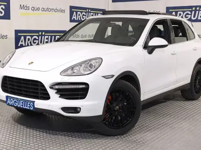 Usado Porsche Cayenne Turbo 520 CV (382 kW) 2015 Blanco SUV
