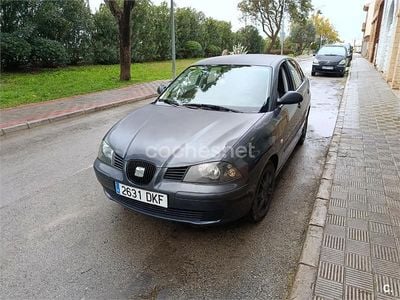 Gris / plata Usado 2005 Seat Cordoba Stylance Berlina | 2500 € (Precio justo)