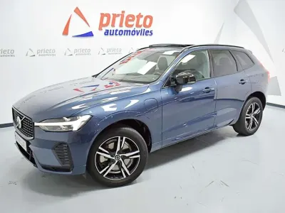 Usado Volvo XC60 R-Design 351 CV (258 kW) 2022 Azul SUV