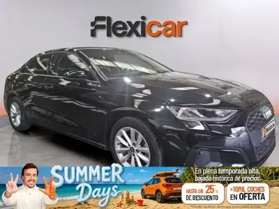 Usado Audi A3 110 CV (80 kW) 2021 Negro Berlina