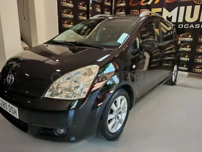 Usado Toyota Corolla Verso