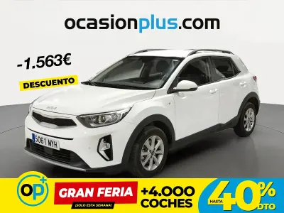 Usado Kia Stonic 79 CV (58 kW) 2025 Blanco SUV