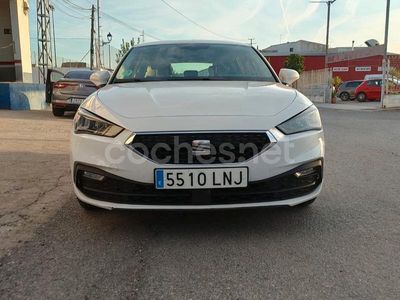 Usado Seat Leon Reference 115 CV (84 kW) 2021 Blanco Berlina