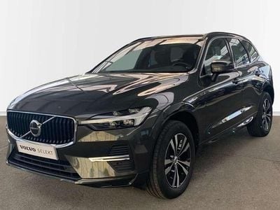 Usado Volvo XC60 Momentum 197 CV (144 kW) 2021 Gris / plata SUV
