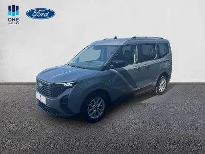 Nuevo Ford Tourneo Courier Titanium 125 CV (91 kW) 2026 Plateado Monovolumen