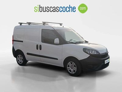 Usado Fiat Doblò 50 CV (36 kW) 2022 Blanco Monovolumen