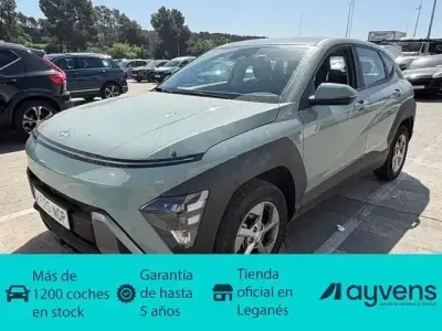 Usado Hyundai Kona 139 CV (102 kW) 2025 Verde SUV