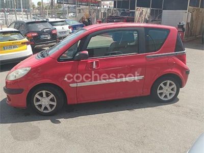Peugeot 1007