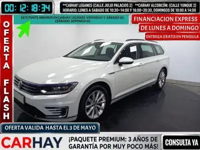 Begagnad VW Passat GTE 220 HK (161 kW) 2018 Vit Kombi