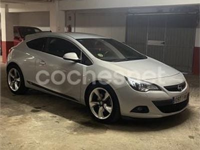 Opel Astra GTC