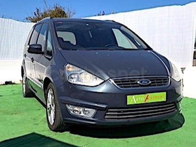 Usado Ford Galaxy Titanium 140 CV (102 kW) 2015 Azul Monovolumen