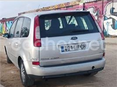 Gris / plata Usado 2007 Ford C-MAX Ghia Monovolumen | 2500 € (Un poco caro)