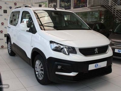 Usado Peugeot Rifter Active 100 CV (73 kW) 2019 Blanco Monovolumen