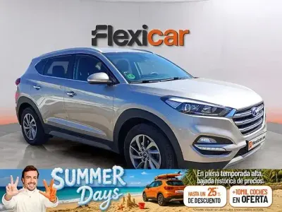 Usado Hyundai Tucson 131 CV (96 kW) 2017 Gris SUV