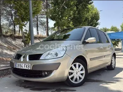 Usado Renault Scénic II Exception 105 CV (77 kW) 2006 Beige Monovolumen