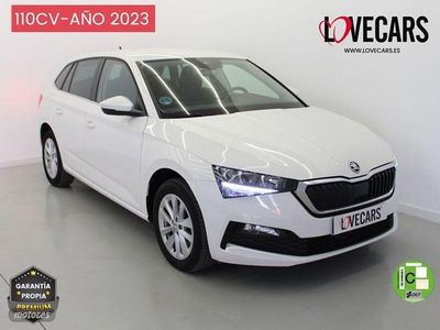 Usado Skoda Scala Ambition 110 CV (80 kW) 2023 Blanco Utilitario