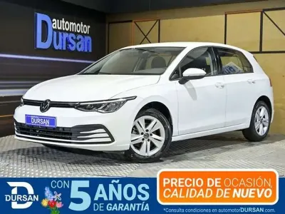 Usado VW Golf VIII 116 HP (85 kW) 2021 Branco Citadino