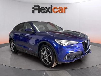 Usado Alfa Romeo Stelvio Sprint 160 CV (117 kW) 2022 Azul SUV