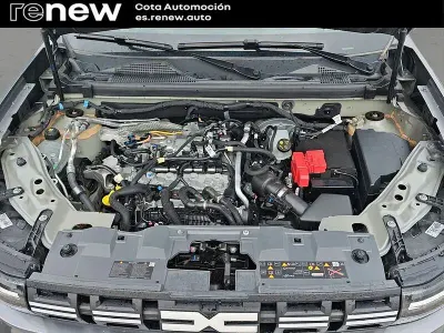 Usado Dacia Duster Journey 130 CV (95 kW) 2025 Gris SUV