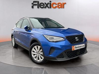 Usado Seat Arona Style 110 CV (80 kW) 2023 Azul SUV