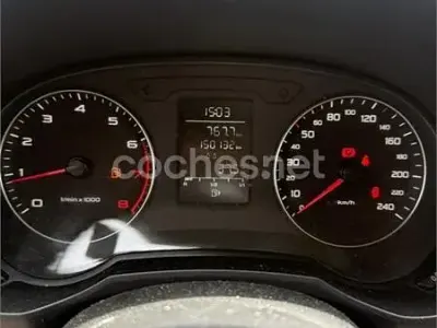 Usado Audi A1 Attraction 86 CV (63 kW) 2011 Negro Utilitario