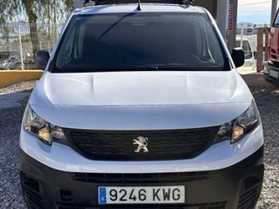 Blanco Usado 2019 Peugeot Partner Monovolumen | 10.990 €