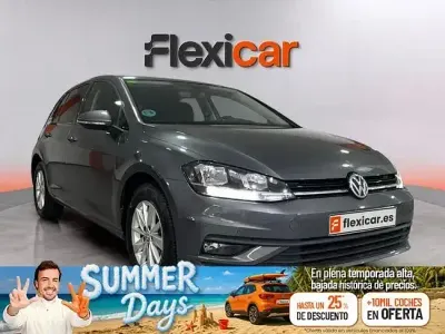 Usado VW Golf VII Advance 110 CV (80 kW) 2018 Gris Utilitario