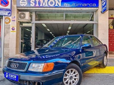 Usado Audi 100 174 CV (127 kW) 1991 Azul Berlina