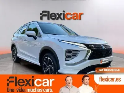 Usado Mitsubishi Eclipse Cross 188 CV (138 kW) 2023 Blanco SUV